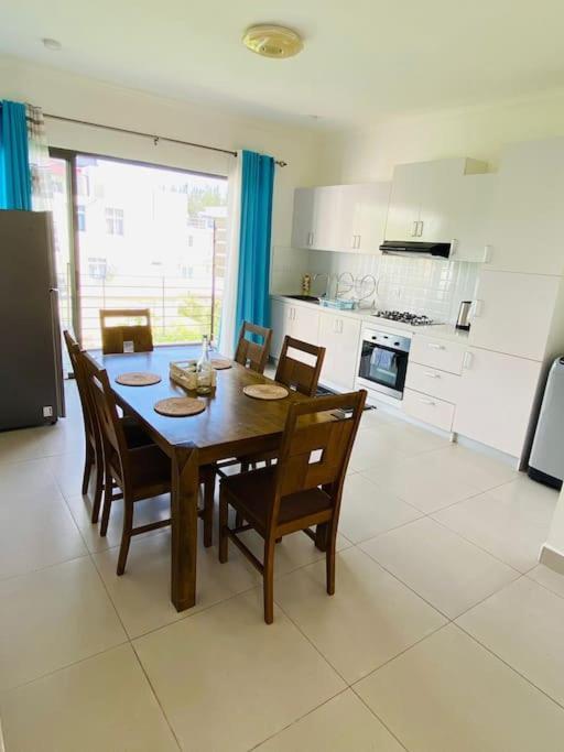 Beach Apartment Flic-en-Flacq Εξωτερικό φωτογραφία